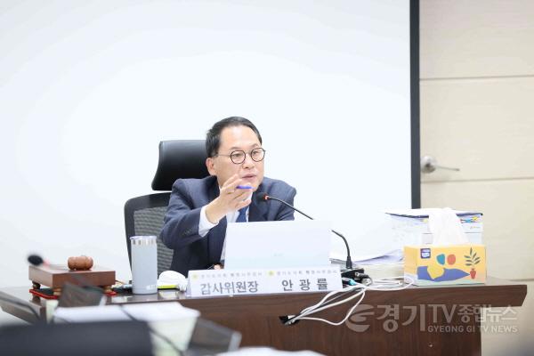 [크기변환]251107 안광률 의원, 준공검사 안 하고 개교 학생 안전 누가 책임지나.jpg