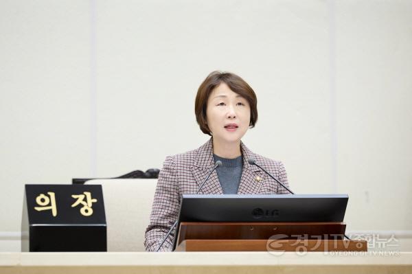 [크기변환]20251110 용인특례시의회, 제297회 제2차 정례회 개회(2).jpg