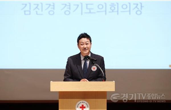 [크기변환]251112 김진경 의장, 대한적십자사 창립 120주년 기념 경기도지사 연차대회 참석...인도주의 정신 꽃피우도록 지원할 것 (3).jpg