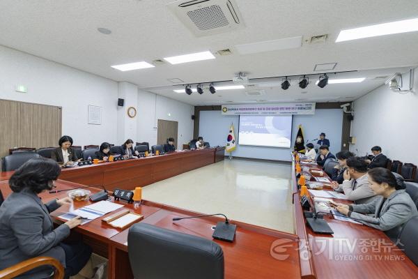 [크기변환]사진2) 최종보고 및 질의응답 모습.jpg