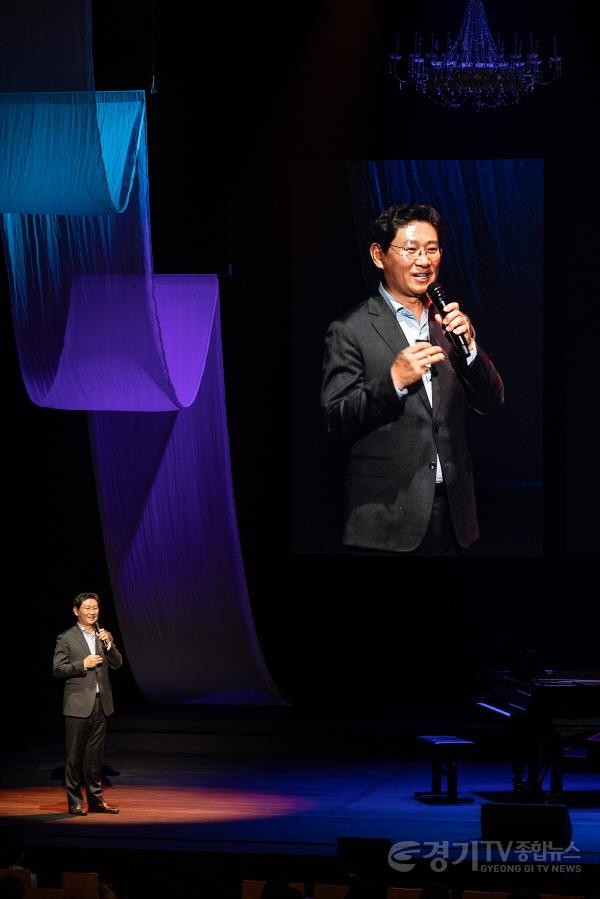 [크기변환][사진4] 그림과 스토리가 있는 음악회 2.0 이상일 시장.jpg