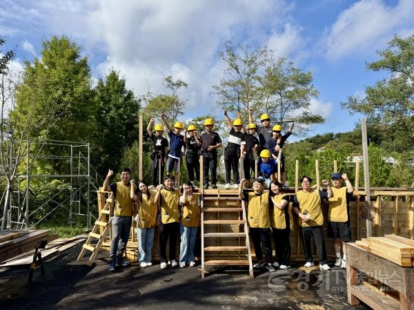 [크기변환][첨부파일] 바닷가 나무 보물섬 보물선.jpg