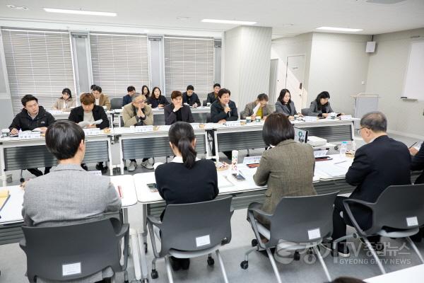 [크기변환]20251120 용인특례시의회 자치행정위원회, 2025년 행정사무감사 대비 주요 사업 현지 확인(4)용인시정연구원.jpg