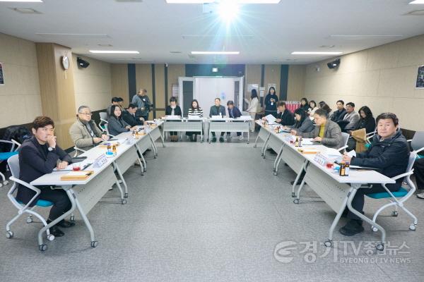 [크기변환]20251120 용인특례시의회 자치행정위원회, 2025년 행정사무감사 대비 주요 사업 현지 확인(1)용인시자원봉사센터.jpg