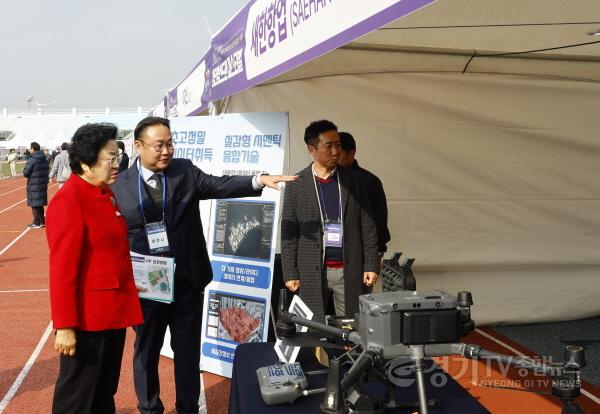 [크기변환]1. 이천시 2025 이천 첨단방산드론 페스티벌 개막 이천형 첨단산업 생태계구축 본격2.jpg