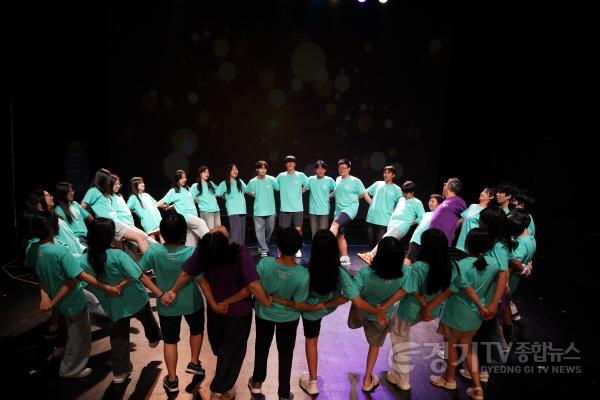 [크기변환][사진4] 용인문화재단, 꿈의 극단 ‘용인’, 제 1회 정기공연 연습시진.JPG