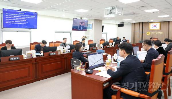 [크기변환]251121 건설교통위원회, 도민·민생 중심 안건 심의·예산 심사 다짐 (2).JPG.jpg