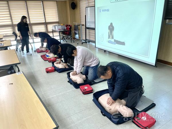 [크기변환](요청)여주도시공사-교통약자 CPR교육(2).jpg