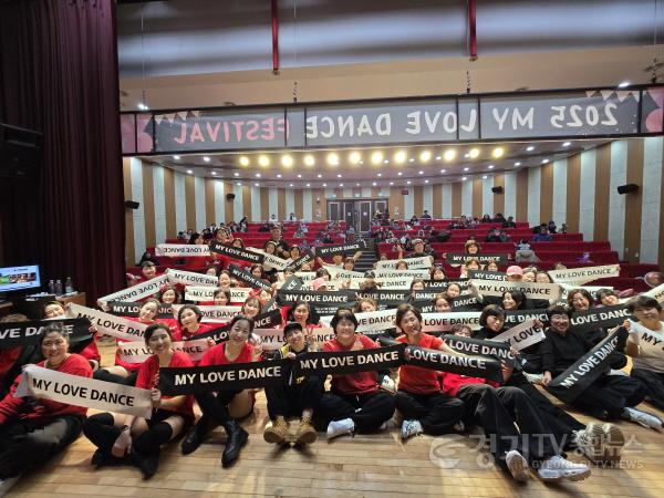 [크기변환]댄스발표회 사진(1) (1).jpg