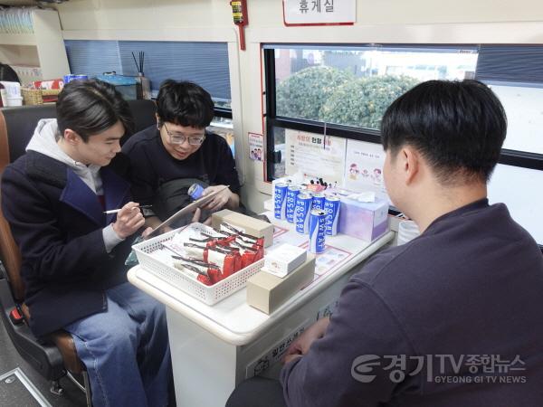 [크기변환]보도사진(헌혈 연말감사제2).JPG