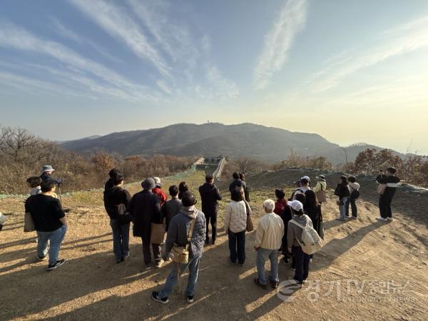 [크기변환]〈歷史, 느낌표!〉 현장사진-1.jpg