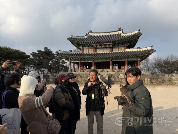 [크기변환]〈歷史, 느낌표!〉 현장사진-3.jpg