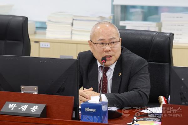 [크기변환]251210 박재용 의원, 예결위서 복지 예산 정상화 집행부 의지 확인 (1).jpg