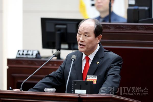 [크기변환](사진2) 인천시의회 윤재상 의원, 강화군 항공기 소음 피해 대책 및 덕신고 기숙사 지원 촉구.jpg