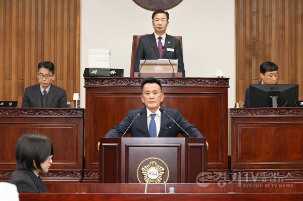 [크기변환]정병관 의원 (1).jpg