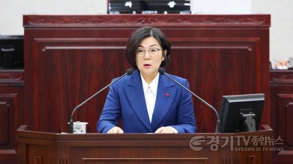 [크기변환]1-1. (소통)제235회 안성시의회 제2차 정례회 3차 본회의.jpg