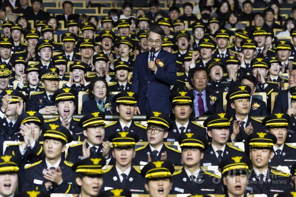 [크기변환]신임 소방공무원 임용식(3).jpg