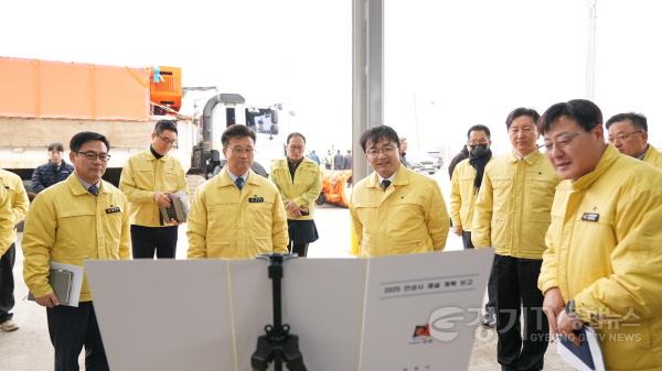 [크기변환]2-1. (시민안전)20251219-재난안전관리본부자(행정안전부 김광용 차관) 현장방문.JPG