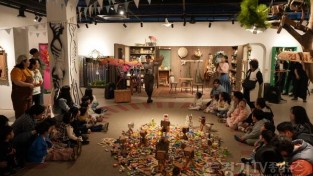 [크기변환][사진1] 용인문화재단, 2026년 만원 조아용 첫 번째 시리즈 제페토의 작업실  피노키오의 탄생 개최.JPG