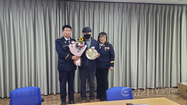 [크기변환](사진)박명수·황세주 도의원, 보개면 남·여 의용소방대 감사패 수상 (16).jpg