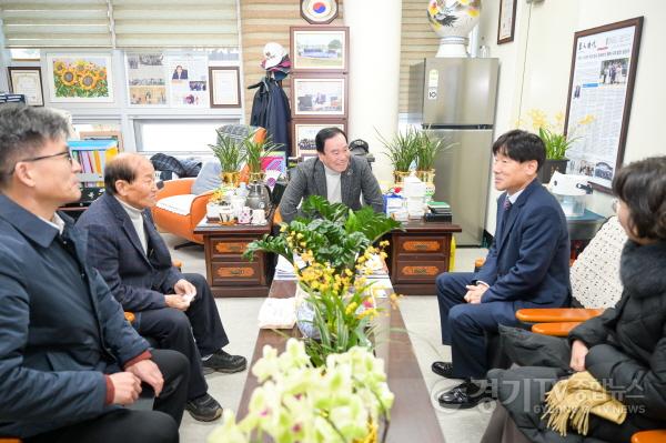 [크기변환]01-제10대 김광덕 여주시 부시장 취임(3).jpg