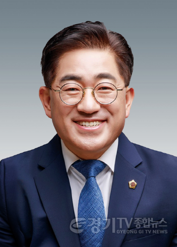 [크기변환]260108 이기형 의원 대표발의 「경기도 공무국외출장 조례 일부개정조례안」 본회의 통과···봐주기 심사 없앤다.jpg