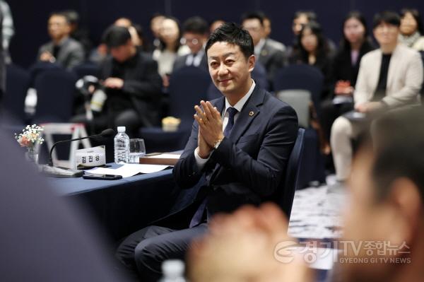 [크기변환]260113 김진경 의장, 대한민국시도의회의장협의회 1차 임시회 참석 전국 시도의회 연대 통해 지방의회 강화 노력 이어갈 것 (3).jpg