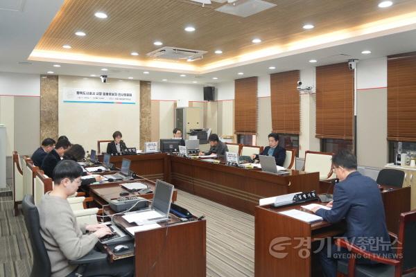 [크기변환]사진1] 평택도시공사 사장 임용후보자 인사청문회 진행 모습 (1).jpg