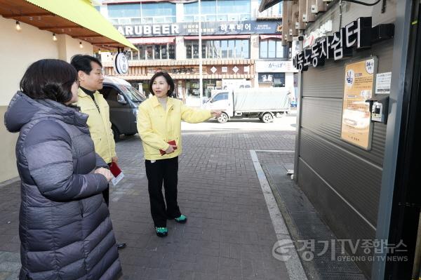 [크기변환]1.오산시, 한파특보 발효에 따른 대설·한파 대비 현장점검 실시-이동노동자쉼터.JPG