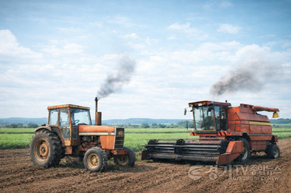 [크기변환]3. 이천시 노후 농업기계 미세먼지 저감대책 조기폐차 지원사업 추진.png