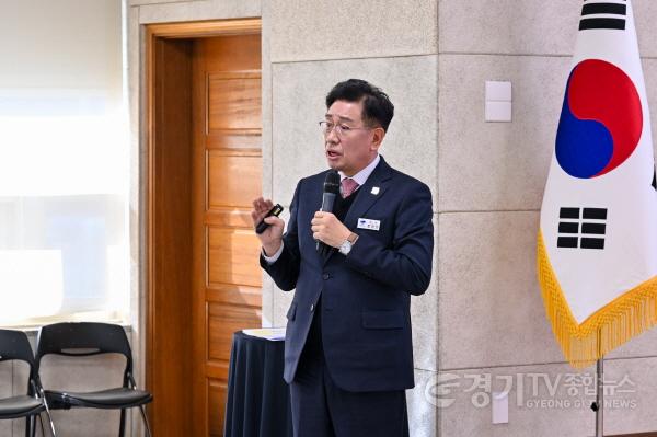 [크기변환]신년 언론 소통브리핑(2).jpg