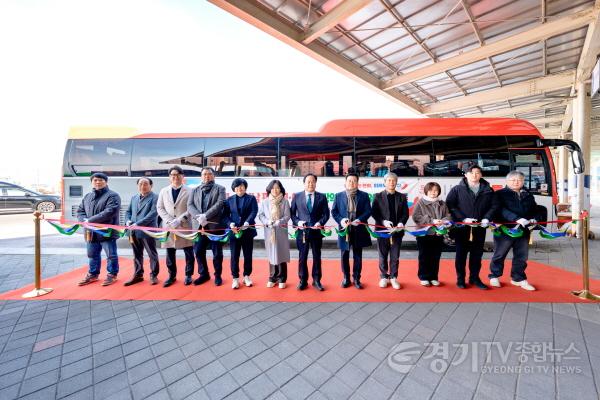[크기변환]8303번 광역버스 개통식-2.jpg