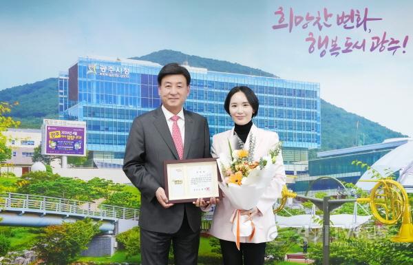 [크기변환]최서윤 표창.jpg