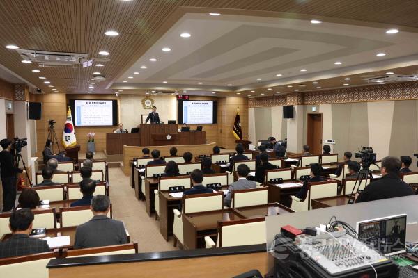 [크기변환]사진2) 제260회 임시회 제1차 본회의 전경.jpg