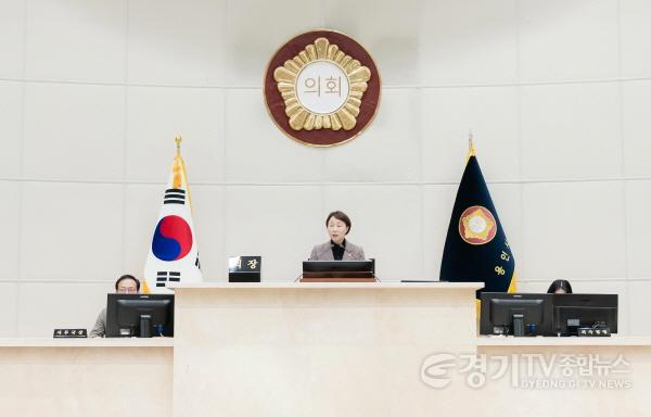 [크기변환]20260205 용인특례시의회, 제300회 임시회 개회(3).jpg