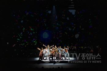 [크기변환][사진1] 파랑새 공연사진.jpg