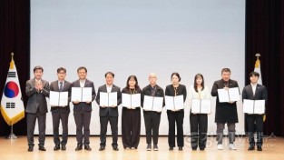 [크기변환]광주시, 2025년 민원 처리 실적 점수제 우수 공무원·부서 시상.jpg