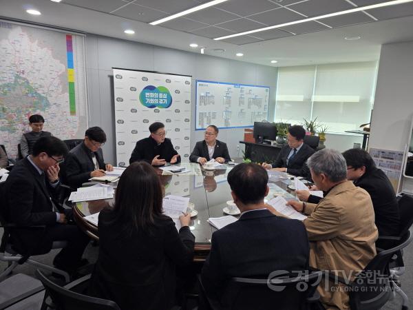 [크기변환]250227 박재용 의원, 경기북부 섬유산업 디지털 전환 위해 국가 공모사업 선제 대응 강조 (1).jpg