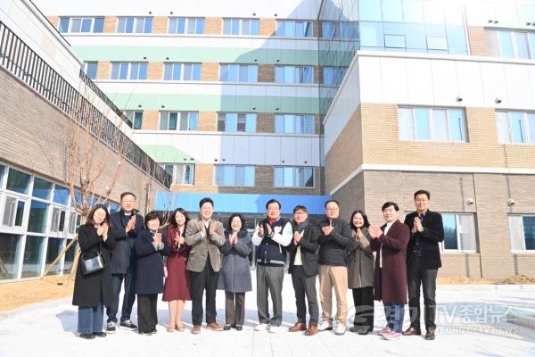 [크기변환](사진1)[기획특집 l 미래를 여는 교육 도시] 4년 새 주요대 합격자 3배 폭증… ‘교육 명문’ 하남의 무서운 질주.jpg