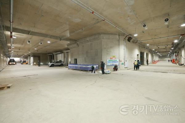 [크기변환]1-3. 6월 용인에코타운조성사업 준공을 앞두고 마무리 공사가 진행되고 있는 포곡 레스피아 공사현장.jpg