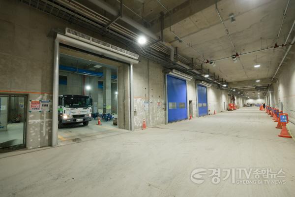 [크기변환]1-4. 6월 용인에코타운조성사업 준공을 앞두고 마무리 공사가 진행되고 있는 포곡 레스피아 공사현장.jpg