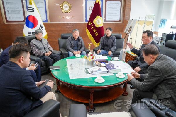 [크기변환]260312 안성시의회  안성시 인력사무실협회와 간담회 가져.jpg
