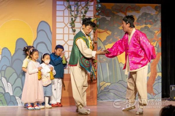 [크기변환](여주세종문화관광재단)2026 상반기 교과서에서 나온 예술수업(2).jpg