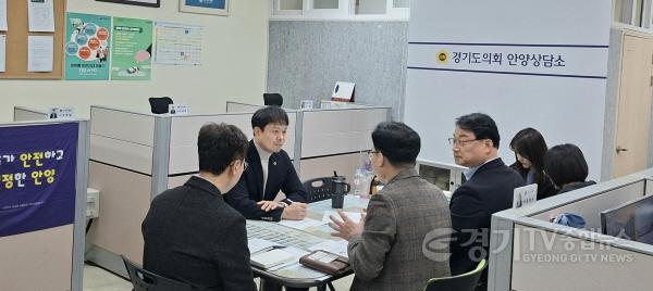 [크기변환]260317 유영일 의원, 에너지기술공유대학 인력양성사업 재정지원 계획 보고 가져.jpg