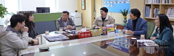 [크기변환]1. 수원시 팔달구, 수원컨벤션센터와 오찬 간담회 진행하며 e-스포츠 대회 성공 개최 다짐해.JPG