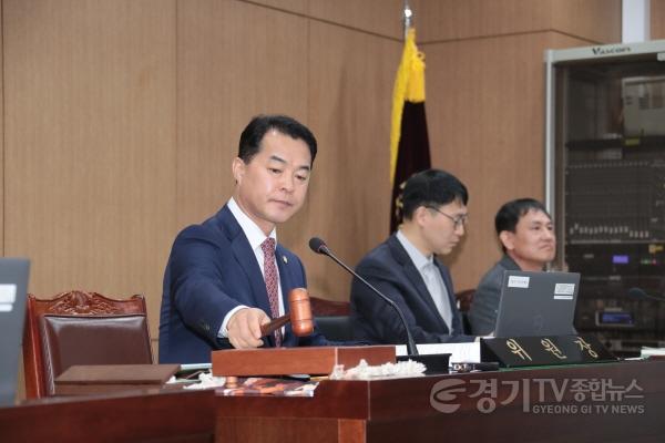 [크기변환](사진)_의회운영위원회 김재국 의원.JPG