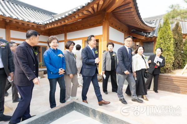 [크기변환]사진1)수원 남수동에 한옥체험마을 ‘남수헌’ 개관.jpg