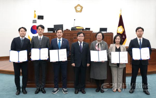 [크기변환][보도사진2]하남시의회, 제346회 폐회 제9대 의회 의사일정 마무리.jpg