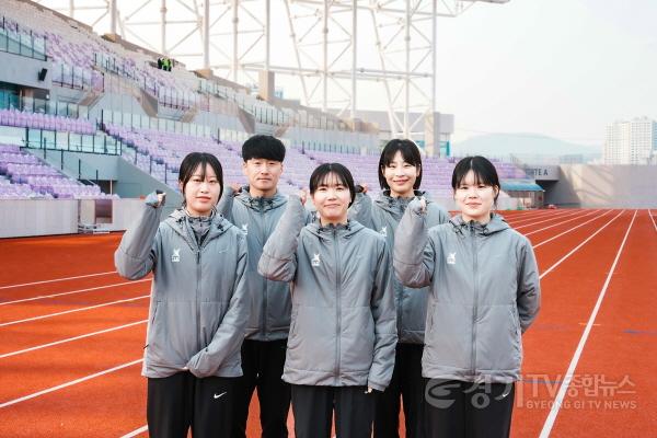[크기변환]“고향 트랙 위, 마지막 질주는 화려하게”…광주시청 육상팀, 경기도체육대회 ‘골든 레이스’ 정조준 (1).jpg