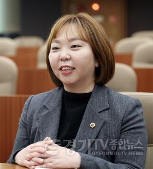 [크기변환]260407 전자영 경기도의원, AI 정책소통 플랫폼 ‘똑톡’ 본격 가동.jpg